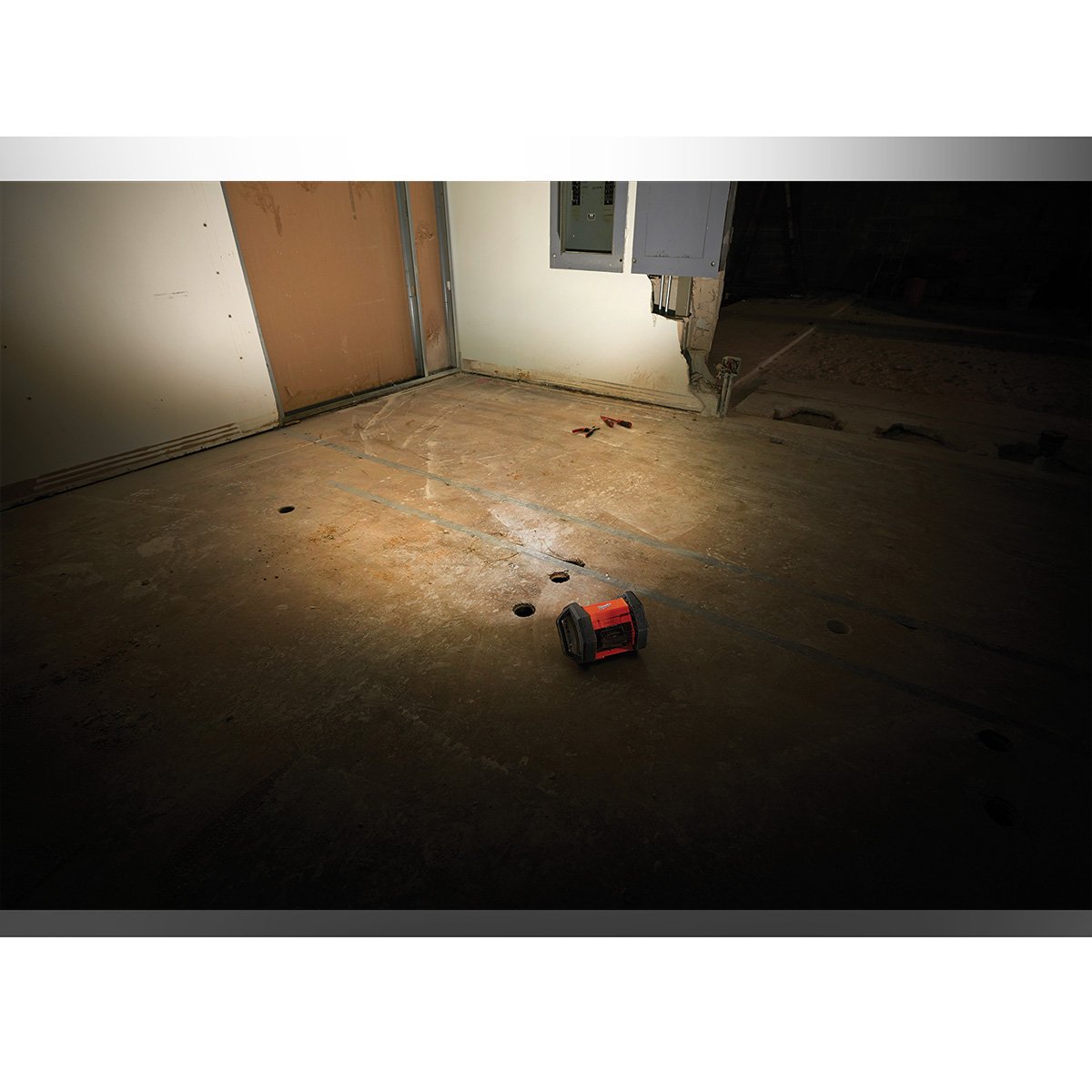 Milwaukee 2361-20 M18™ LED Flood Light - in use