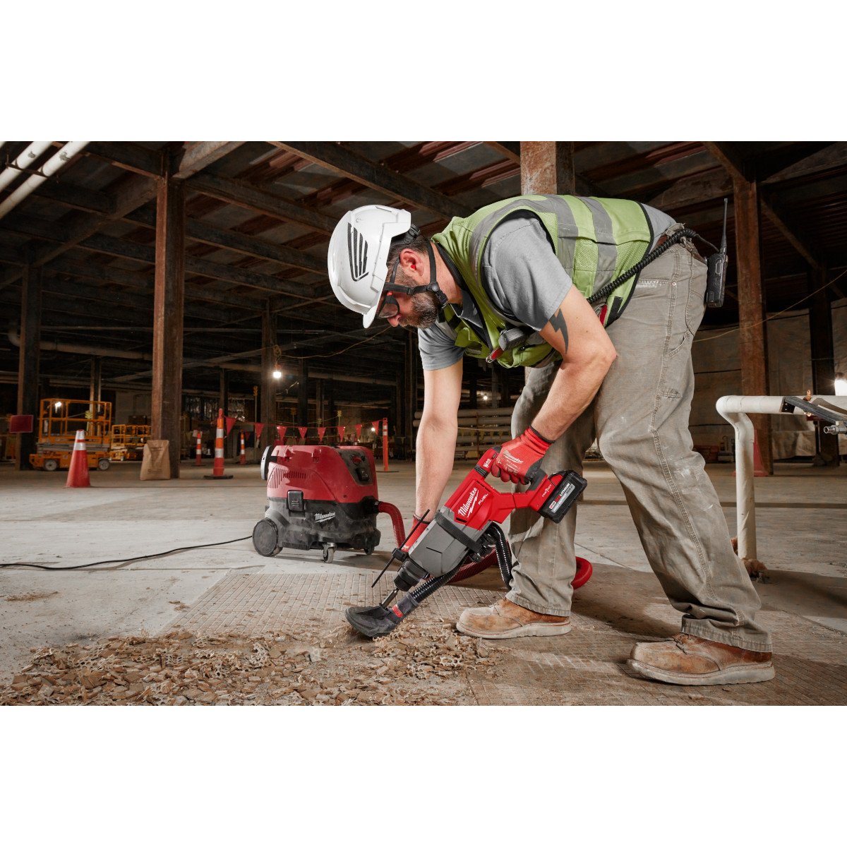 Milwaukee 2916-20 M18 FUEL™ 1-1/4" SDS Plus D-Handle Rotary Hammer w/ ONE-KEY™ - in use