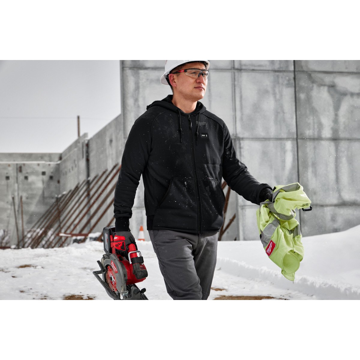 Milwaukee 306B-S M12™ Heated Hoodie - in use