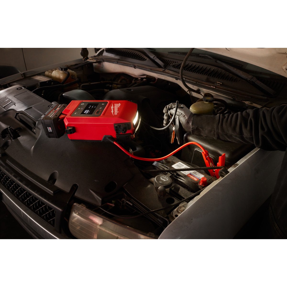 Milwaukee 3841-20 M18™ HOTSHOT™ Jump Starter - in use