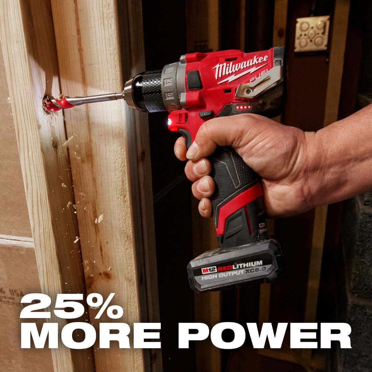 Milwaukee 48-11-2450 M12™ REDLITHIUM™ HIGH OUTPUT™ XC5.0 Battery Pack - feature callout
