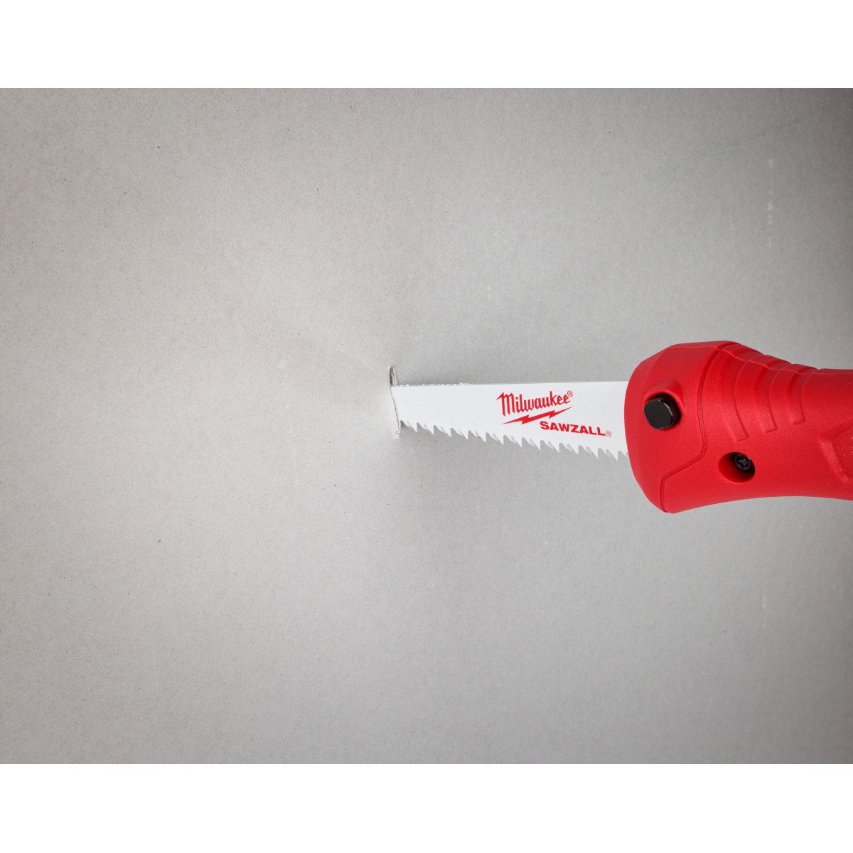 Milwaukee 48-22-0307 Folding Jab Saw - in use