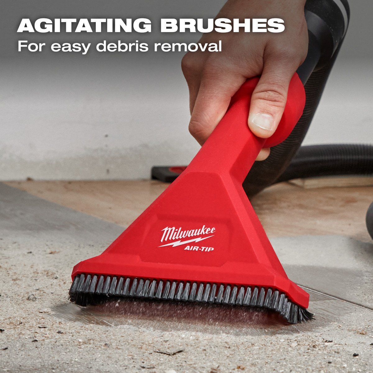 Milwaukee 49-90-2038 AIR-TIP™ Rocking Utility Nozzle w/ Brushes - feature callout
