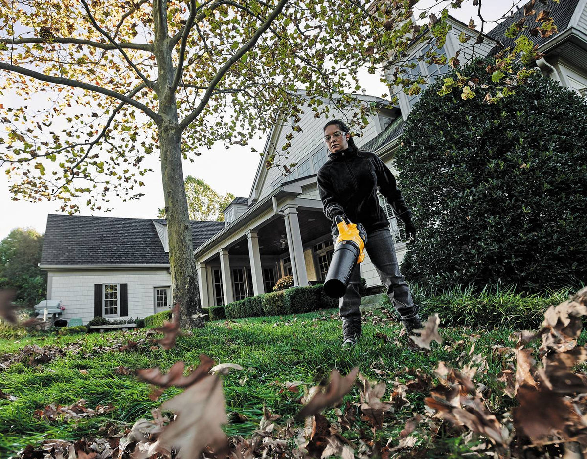 DEWALT DCBL772B 60V Max Flexvolt Brushless Cordless Handheld Axial Blower (Tool Only) - in use