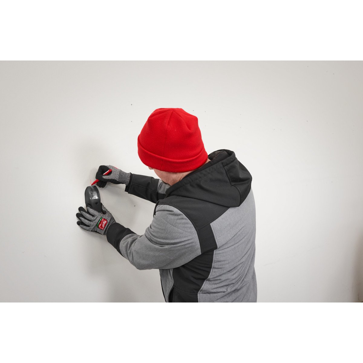Milwaukee 48-22-8497 PACKOUT™ Large Wall Plate - in use