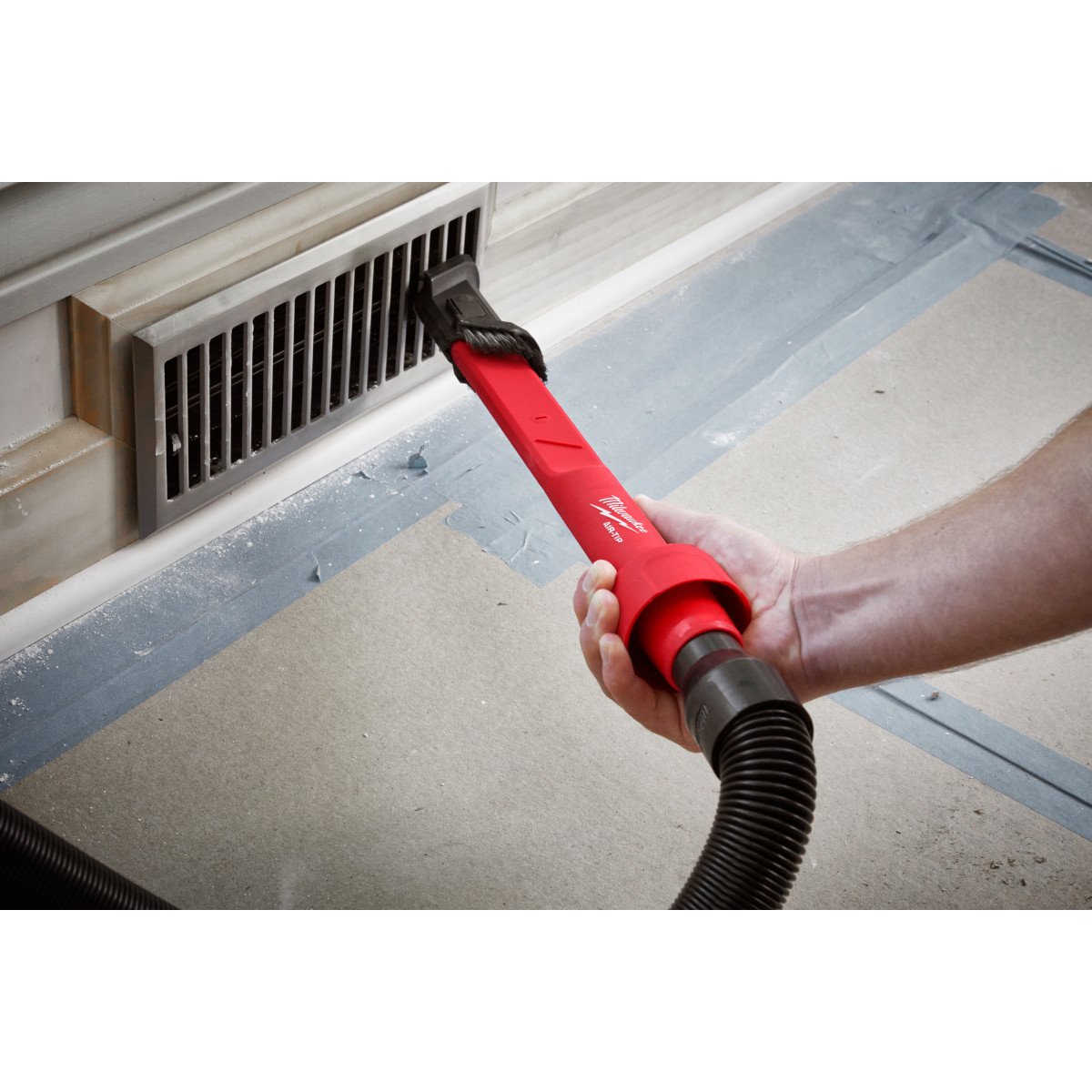 Milwaukee 49-90-2023 AIR-TIP™ 3-in-1 Crevice and Brush Tool - in use