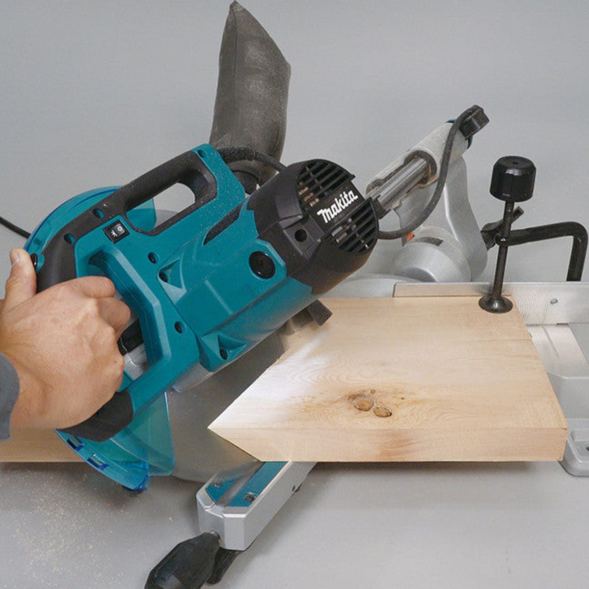 Makita LS1110F 10" Sliding Compound Mitre Saw with LED Cut Line