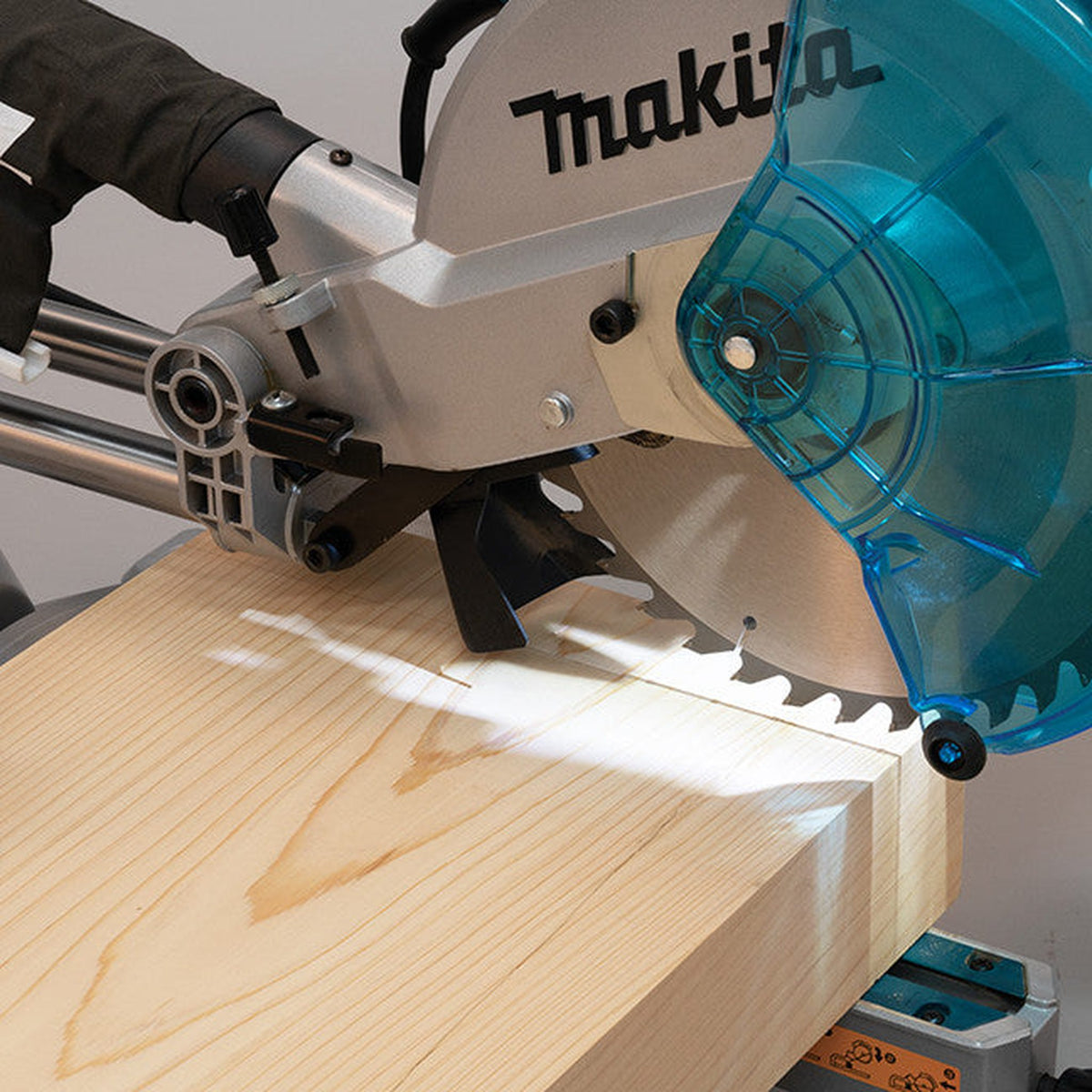 Makita LS1110F 10" Sliding Compound Mitre Saw with LED Cut Line