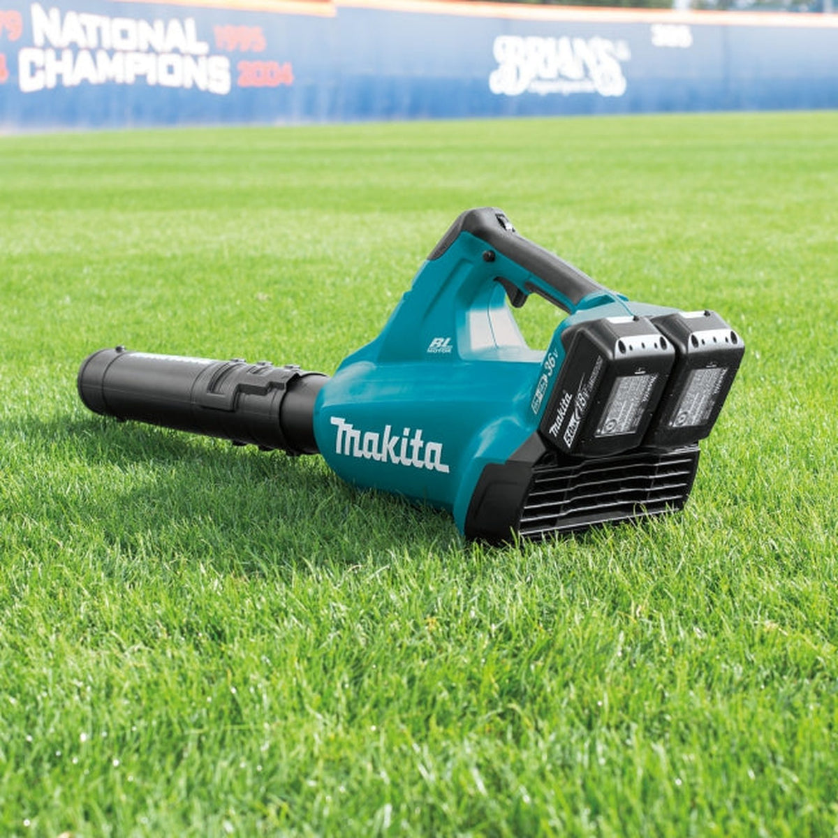 Makita DUB362PT2 36V(18Vx2) Lxt Brushless 473 CFM Blower, 5.0Ah x2Kit