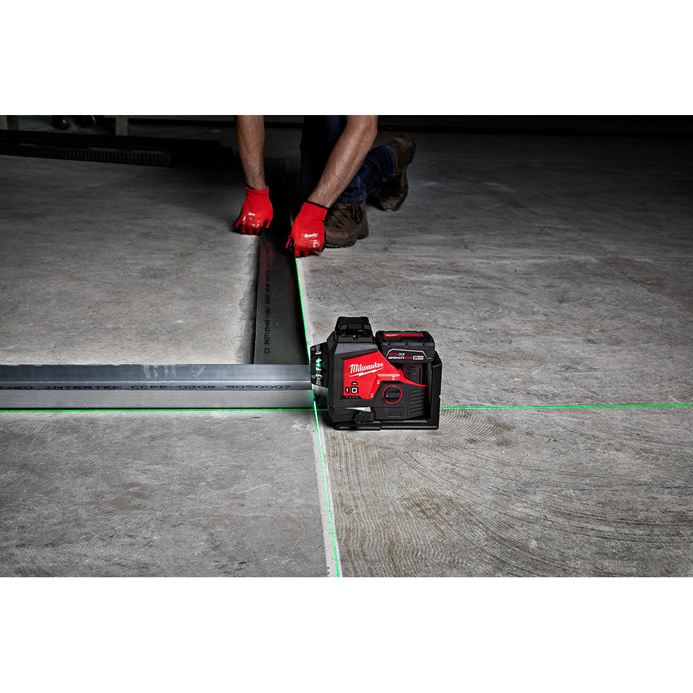 Milwaukee 3632-21 - M12™ Green 360-Degree 3-Plane Laser Kit