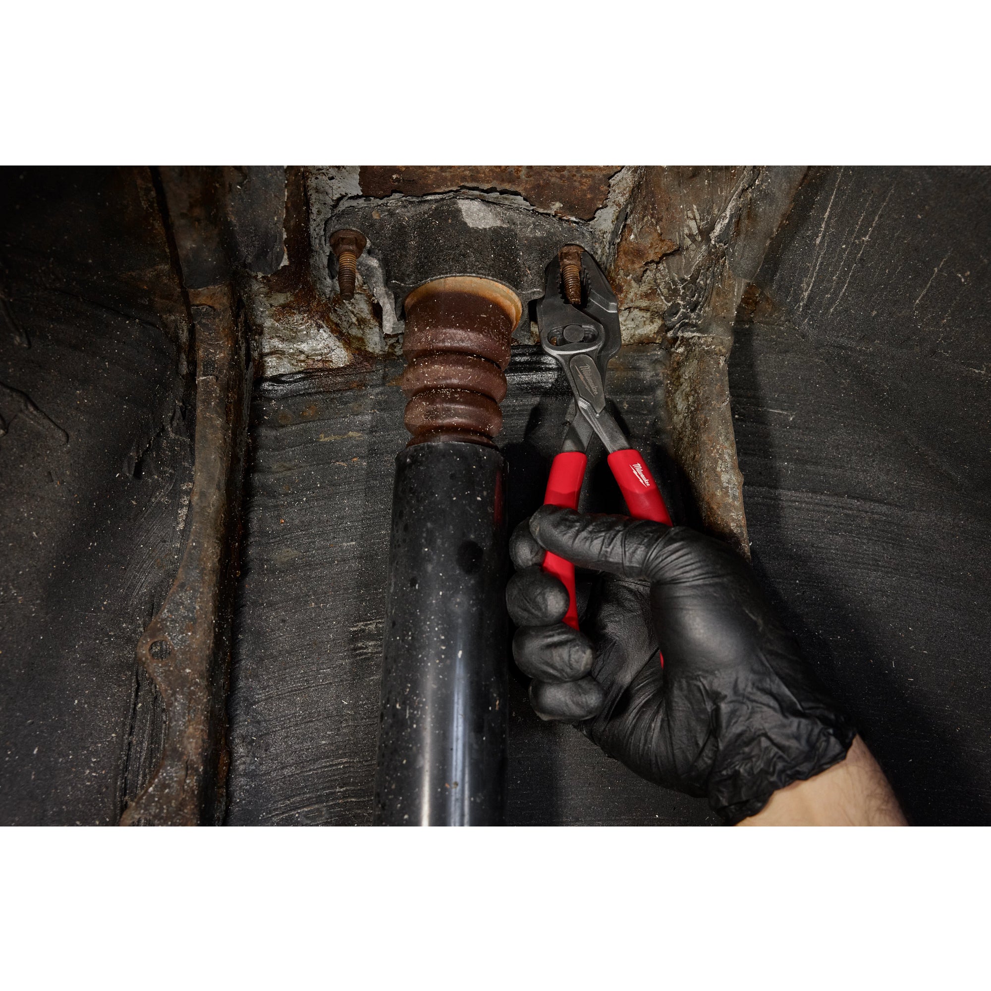 Milwaukee 48-22-6240 8-Inch Slip Joint Pliers - Side View