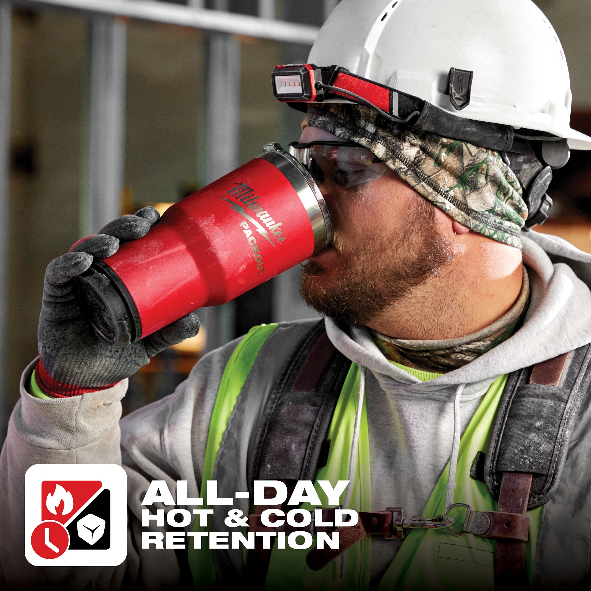 Milwaukee PACKOUT Tumbler attached to PACKOUT base on jobsite