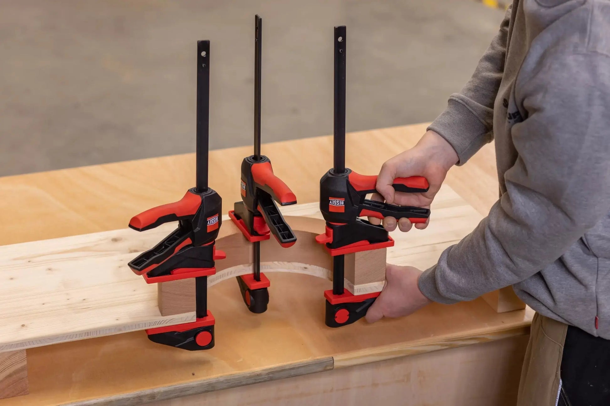 Bessey EHKL360-18 - 360 Degrees 18″ Quick Action Trigger Clamp - Wise Line Tools