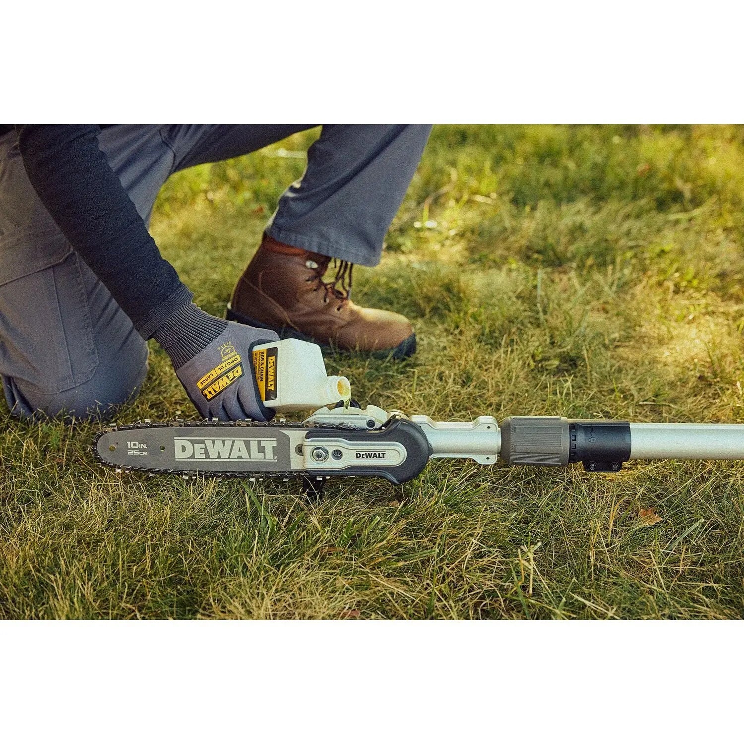 DCPS671B - DEWALT 60V Cordless Pole Saw, Telescoping (Bare Tool) - Wise Line Tools