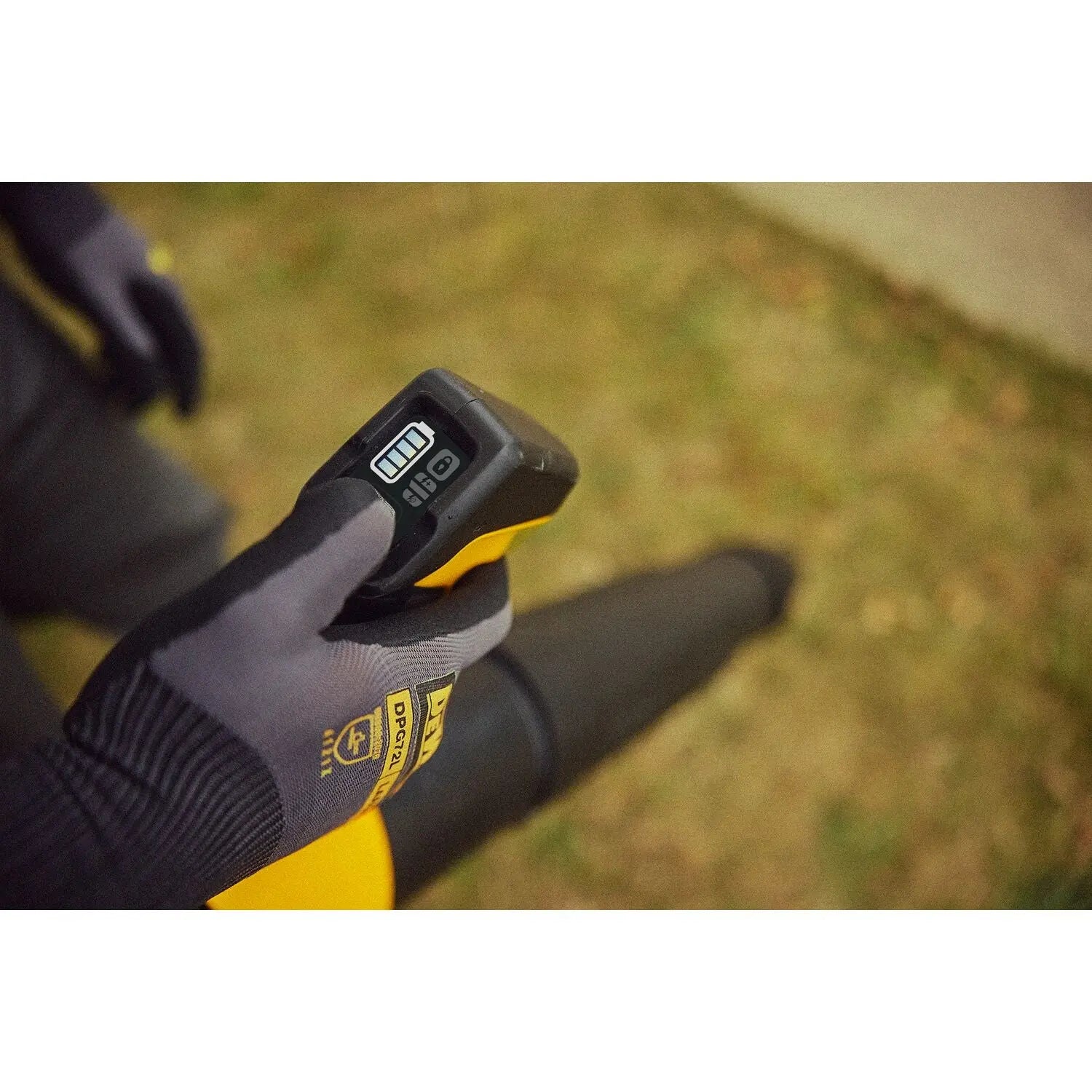 DEWALT DCBL570B - 60V Backpack Blower (tool only) DEWALT