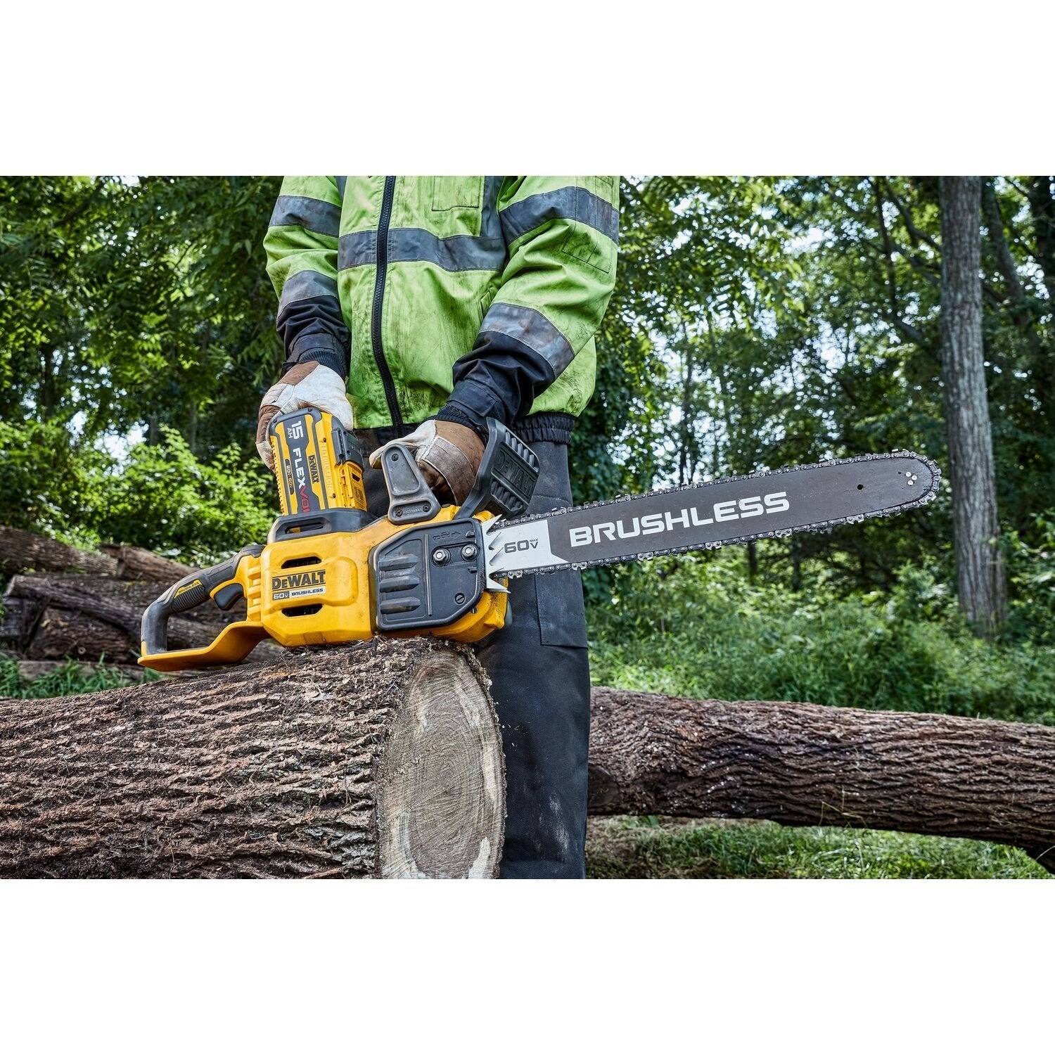 DEWALT DCCS677Z1-60V Gen2 20" Chainsaw W/ 5Ah - Wise Line Tools