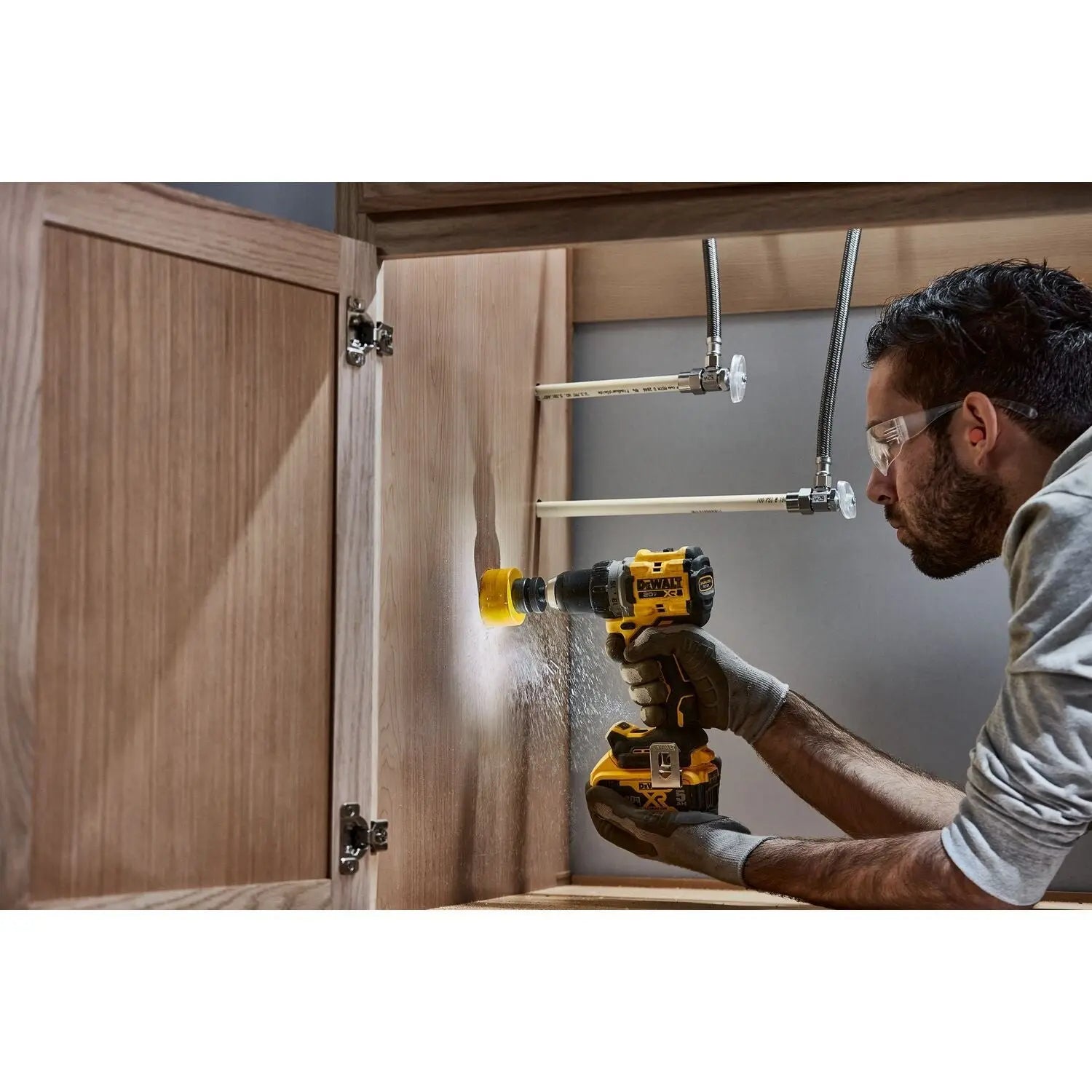 DEWALT DCD800P1 20V MAX* XR® Brushless Cordless 1/2 in. Drill/Driver Kit - Wise Line Tools