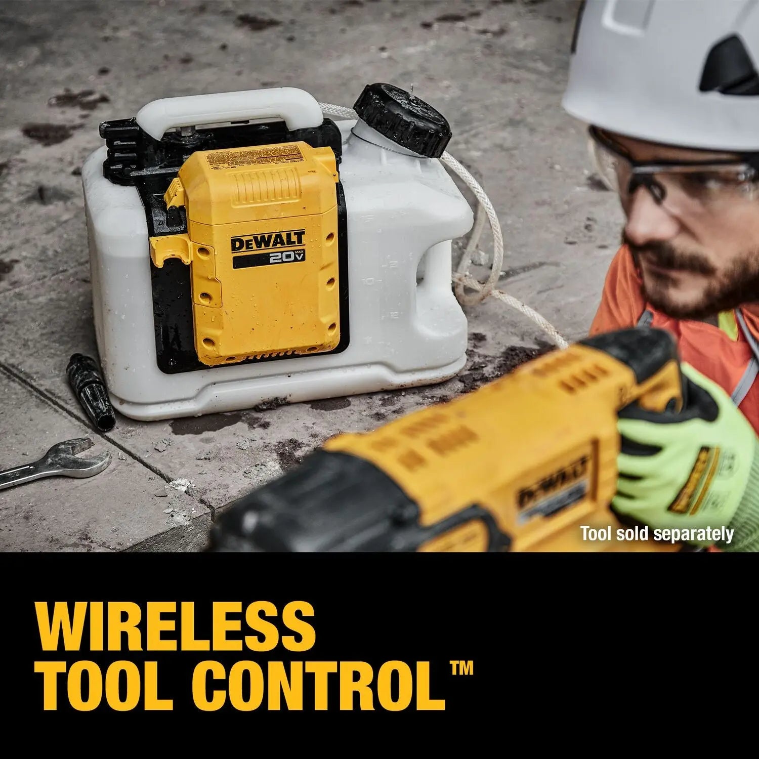 DEWALT DCE6820B-20V Powered Water Tank (Bare) - Wise Line Tools