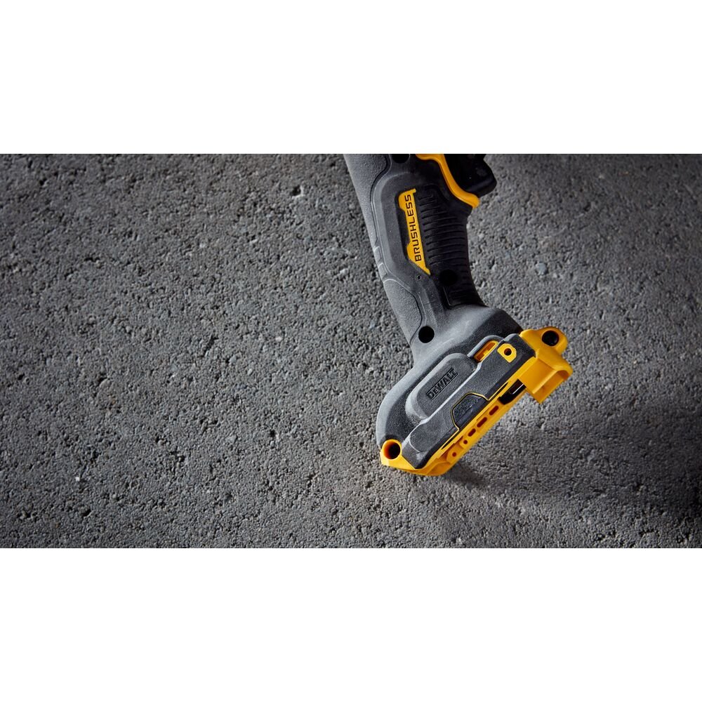 DEWALT DCG440X2-60V Max 7 In. Brushless Cordless Grinder With Kickback Brake Kit - Wise Line Tools