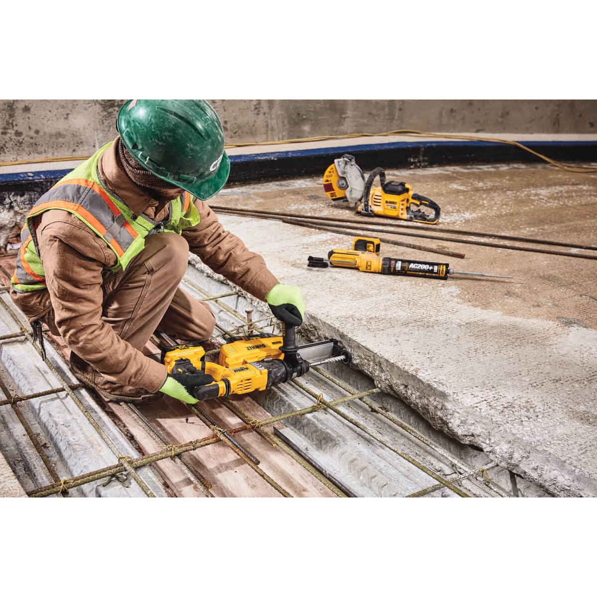 DEWALT DCH263R2-20V MAX* XTREME Cordless Brushless 1-1/8 in SDS+ Rotary Hammer Drill Kit (2) Lithium Ion Batteries with Charger - Wise Line Tools