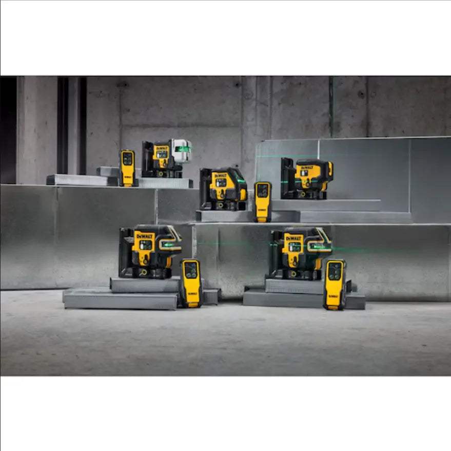 DEWALT DCLE14221GB - USB Green 2-Spot & Crossline Laser Base Kit DEWALT