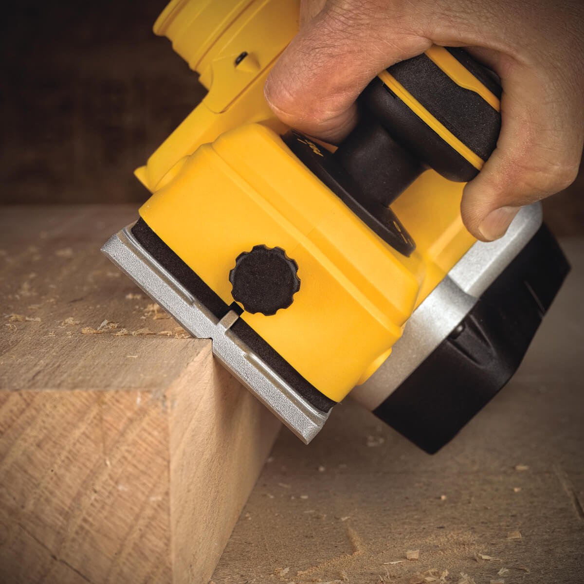 DEWALT DCP580B 20V MAX Brushless Planer - Wise Line Tools