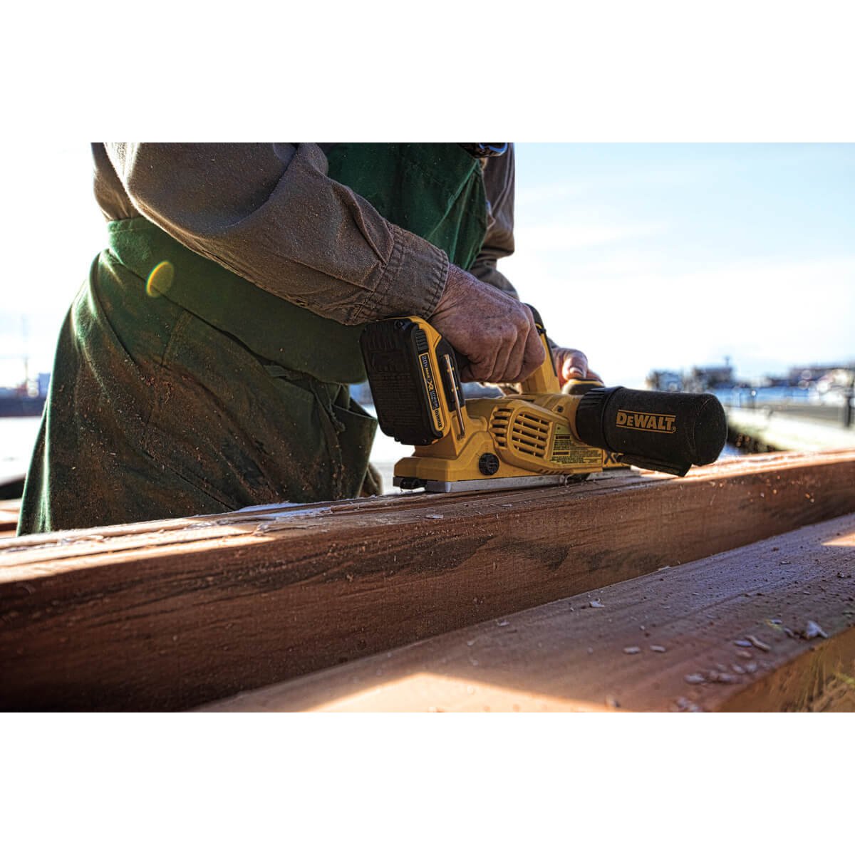 DEWALT DCP580B 20V MAX Brushless Planer - Wise Line Tools