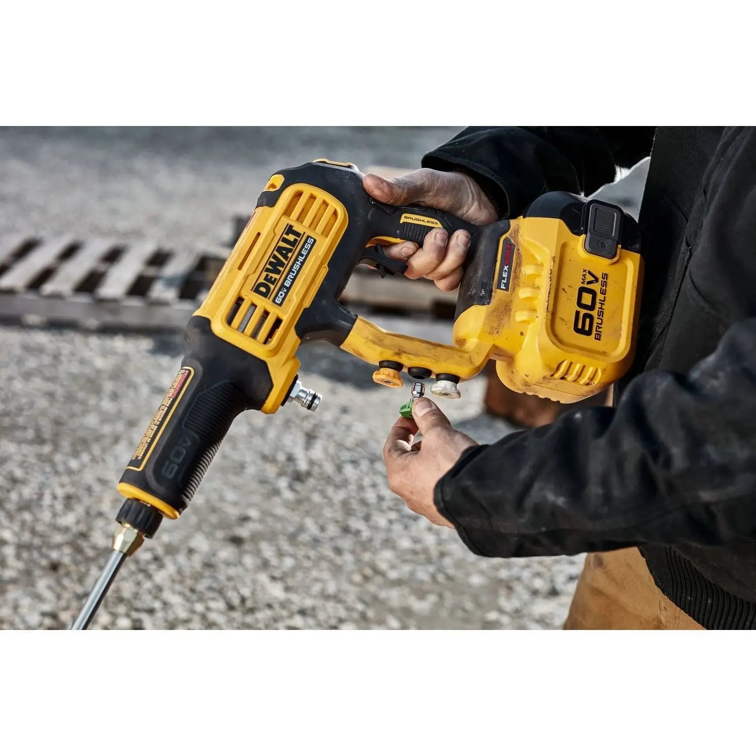 DEWALT DCPW1000X1-1000 Psi Power Cleaner - Wise Line Tools
