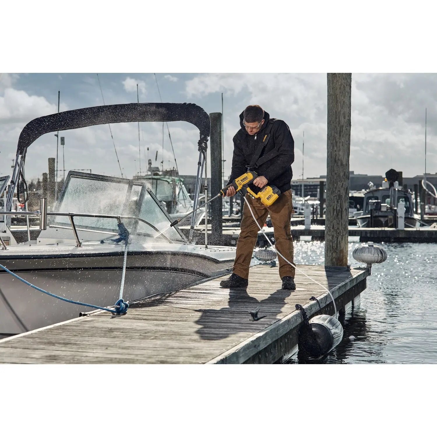 DEWALT DCPW1000X1-1000 Psi Power Cleaner - Wise Line Tools