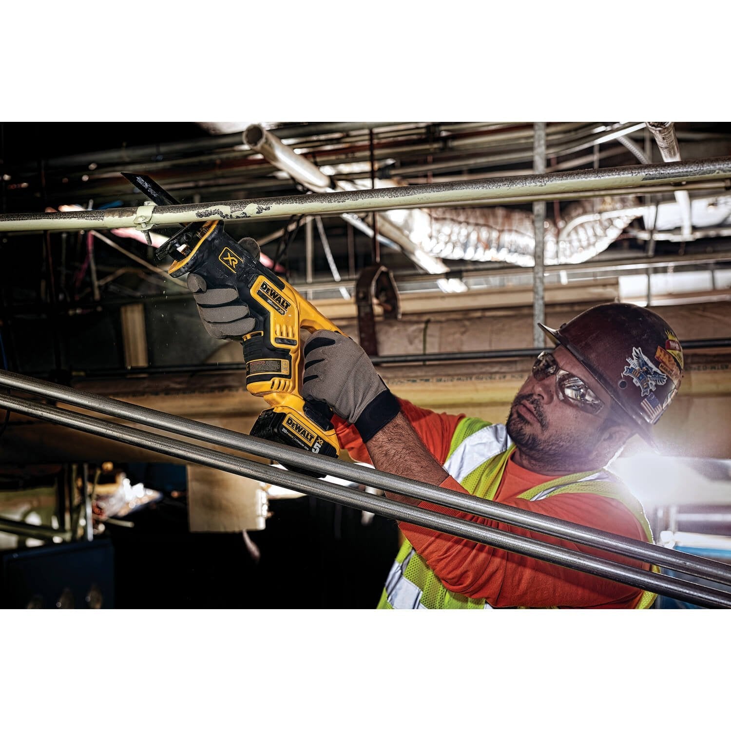 DEWALT DCS367P1-20V MAX* XR Compact Reciprocating Saw, 5.0-Amp Hour, Cordless - Wise Line Tools