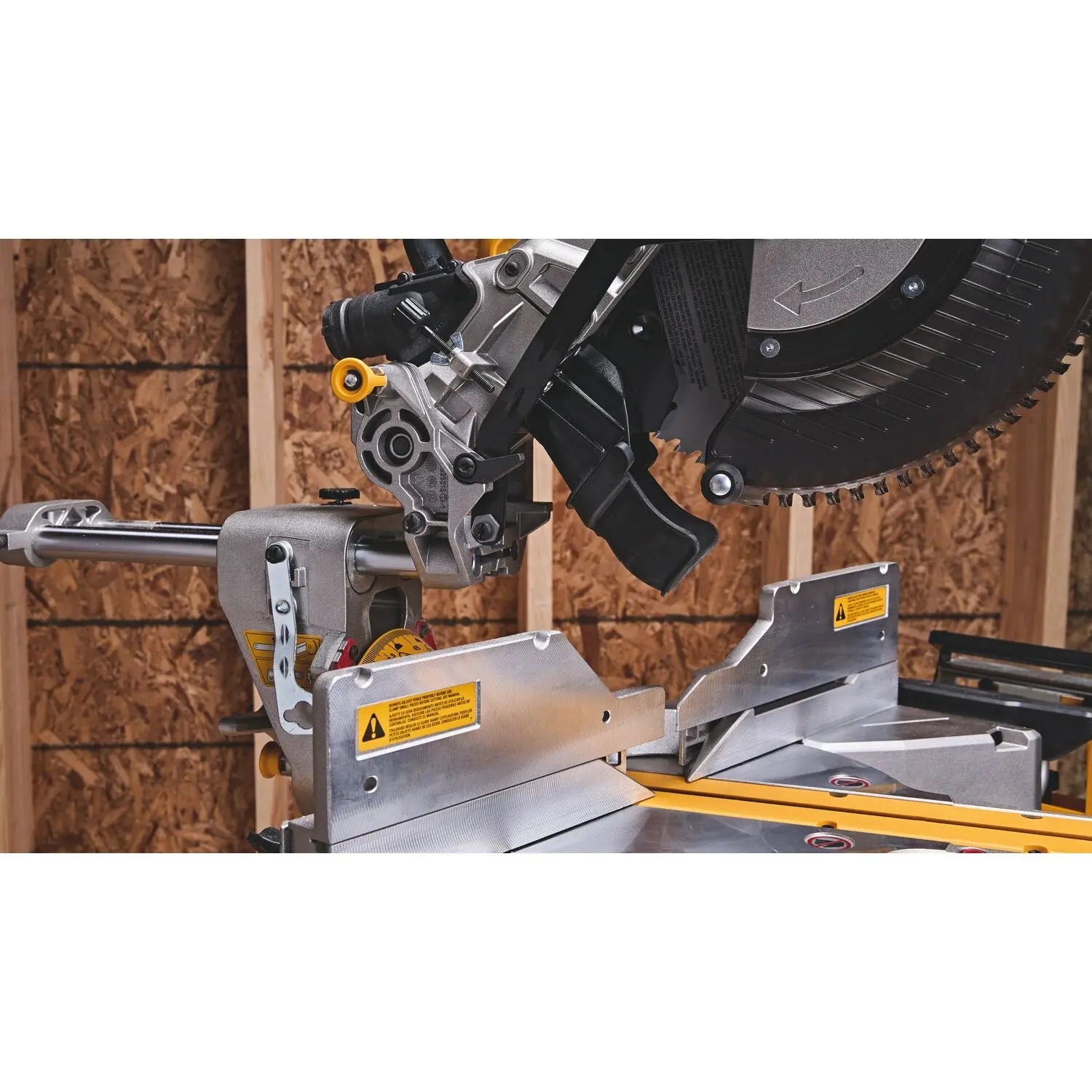 DEWALT DCS785B - 20V MAX XR® 12 in. Double Bevel Sliding Miter Saw (Tool Only) DEWALT