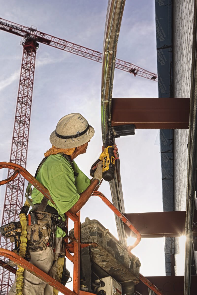 DEWALT DFD270MK - FULLY-AUTOMATIC .27 CALIBER POWDER-ACTUATED TOOL (MAGAZINE AND SINGLE SHOT KIT) DEWALT