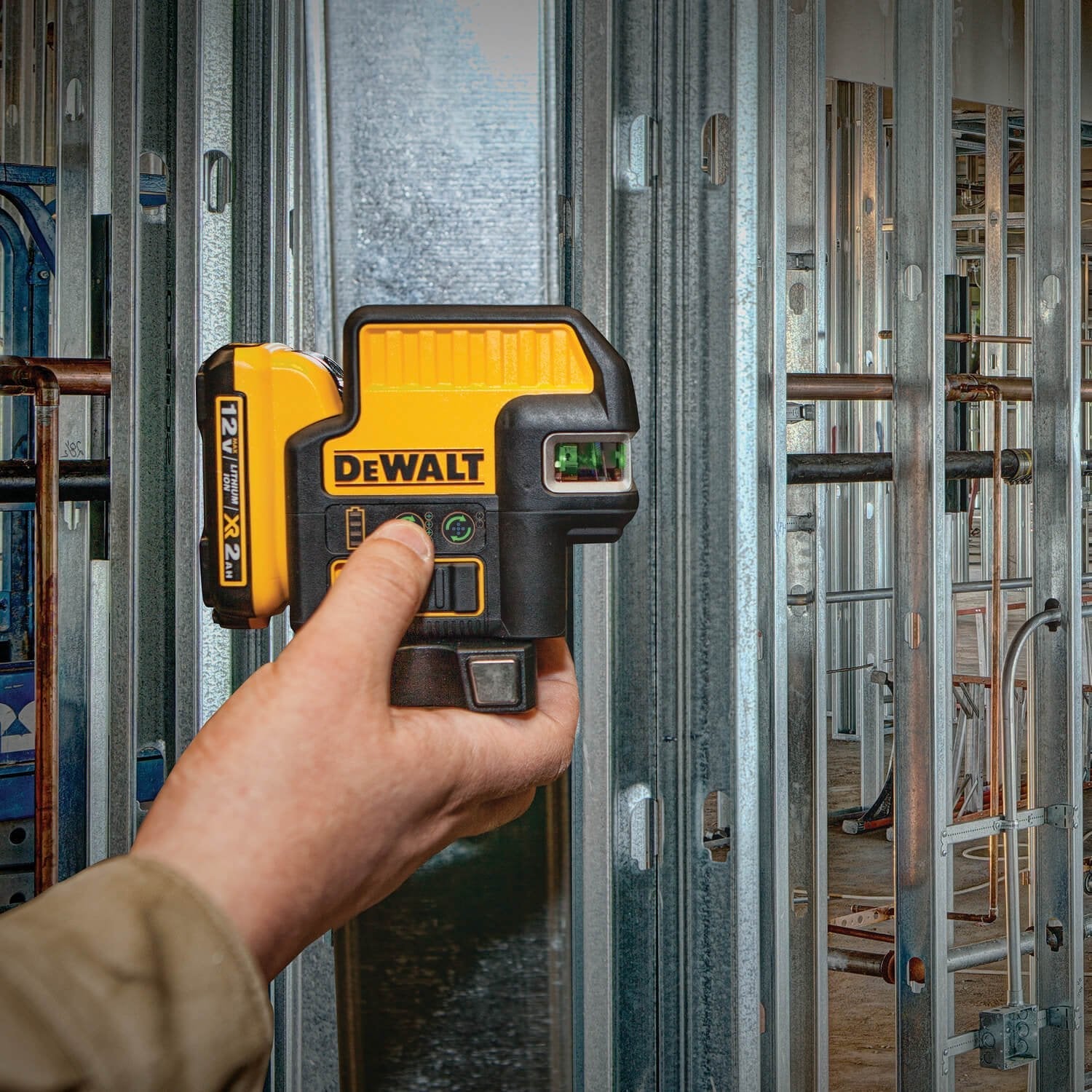 DEWALT DW0822LG-12V Max Line Laser, 2 Spot, Cross Line, Green - Wise Line Tools