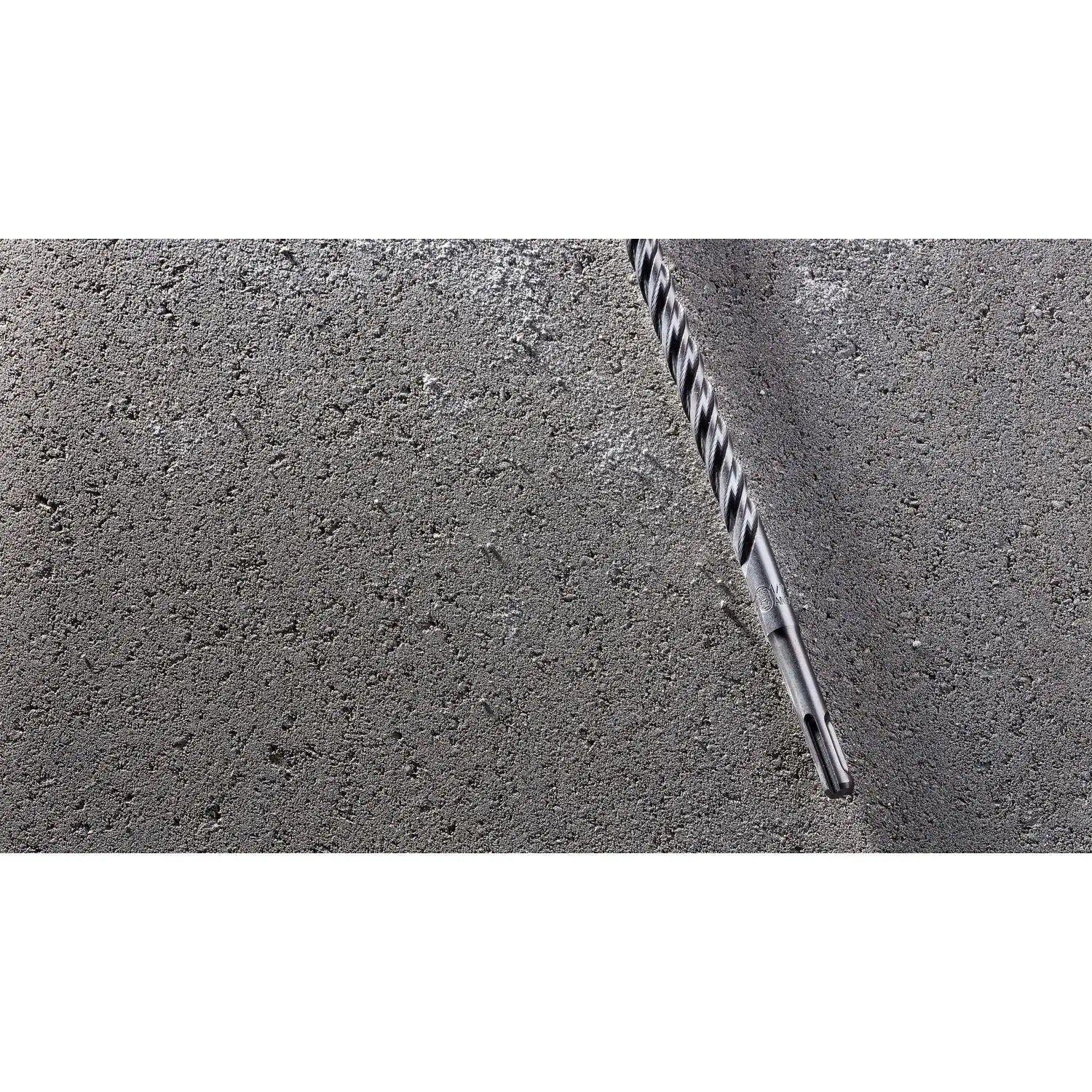 DEWALT DW5531-3/8" X 16" X 18" Solid Rock Carbide SDS+ DEWALT