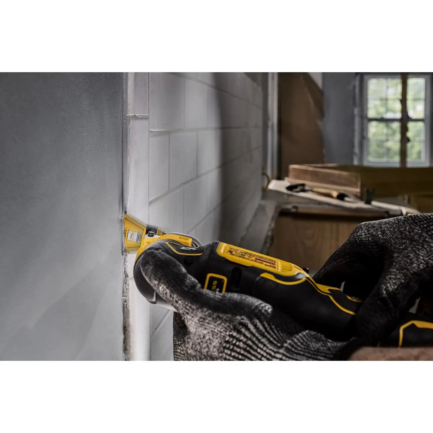 DEWALT DWA4283 - DeWalt Osc 2-1/8" 3-Sided Bimetal Blade DEWALT