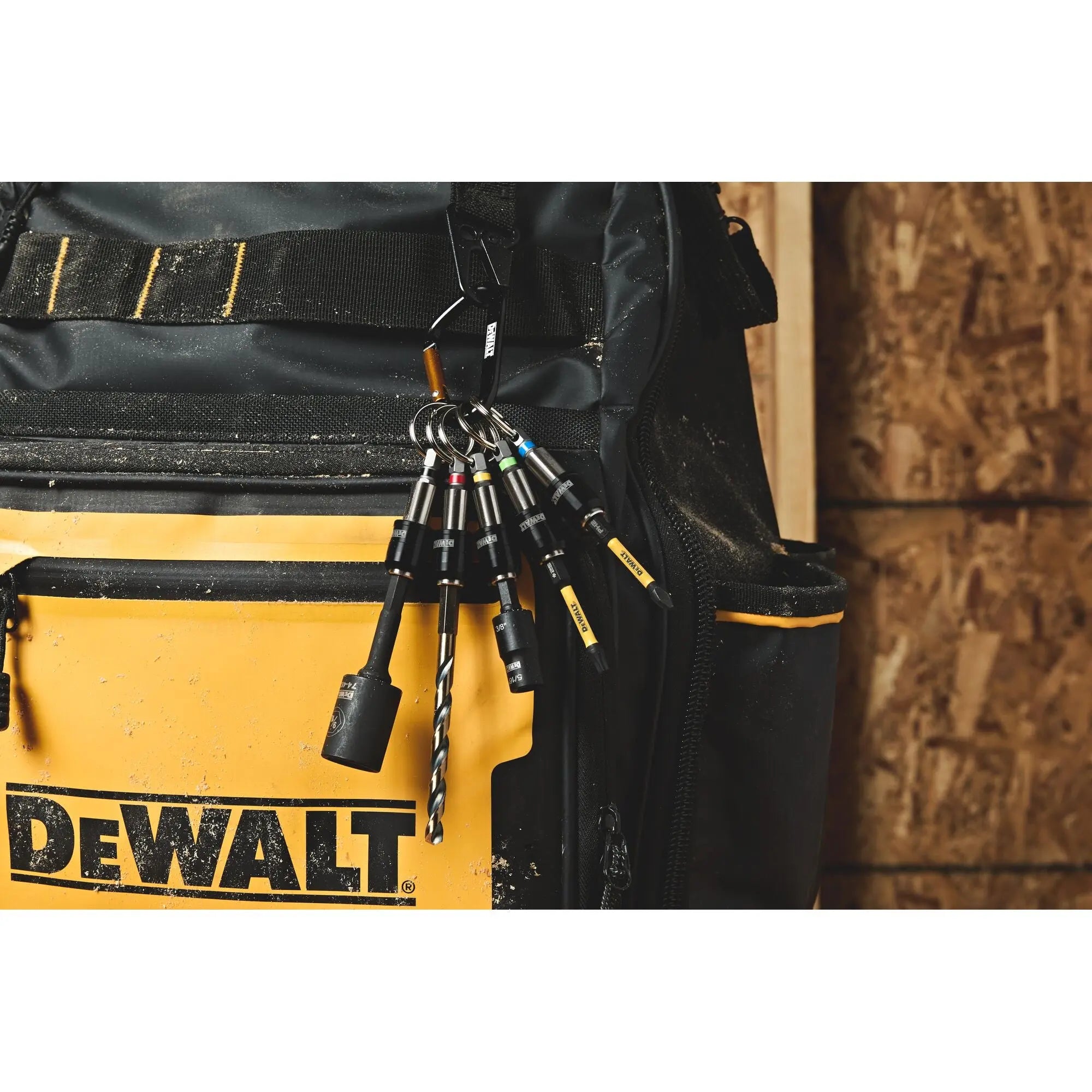 DEWALT DWAFHLDKC5 – DEWALT Keyring Bit Holder Set DEWALT