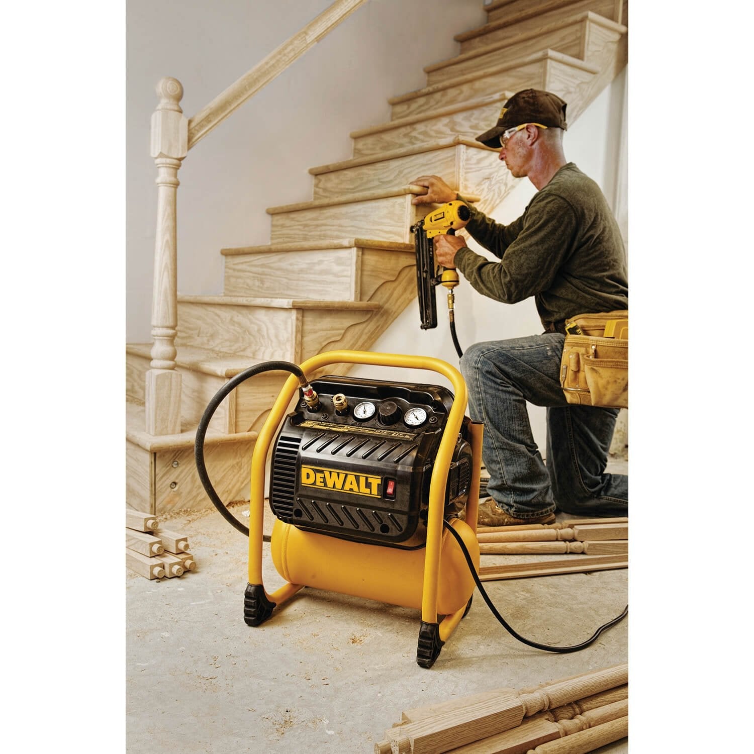 DEWALT DWFP55130-Air Compressor For Trim, 200-Psi Max, Quiet Operation - Wise Line Tools