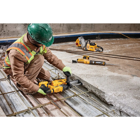 DEWALT DWH205DH-Dust Extractor For Dch263 Rotary Hammer, D-Handle, 1-1/8-Inch DEWALT