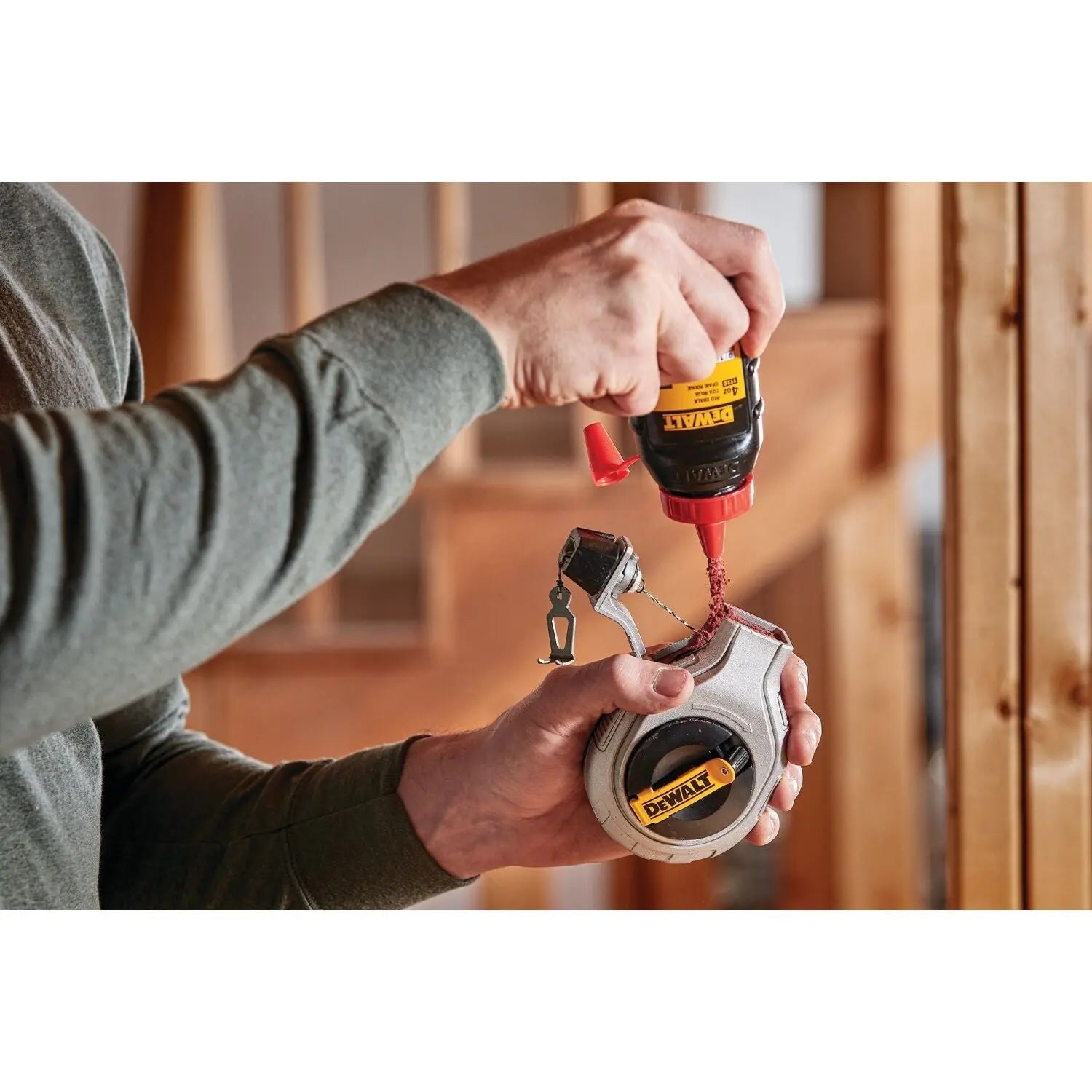 DEWALT DWHT47408-6:1 Chalk Reel 100 Ft W/Red - Wise Line Tools