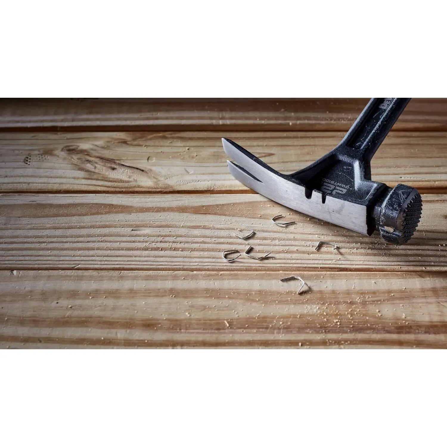 DEWALT DWHT51005-22 oz. Steel Framing Hammer - Wise Line Tools