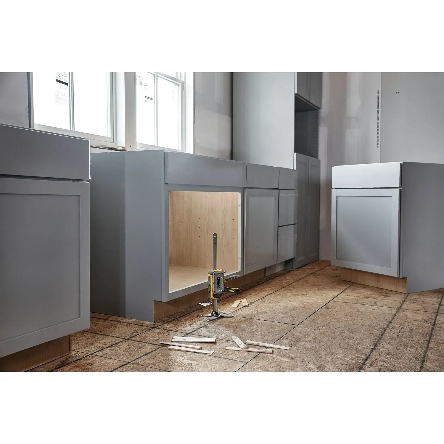 DEWALT DWHT83550-Tough Series Construction Jack - Wise Line Tools