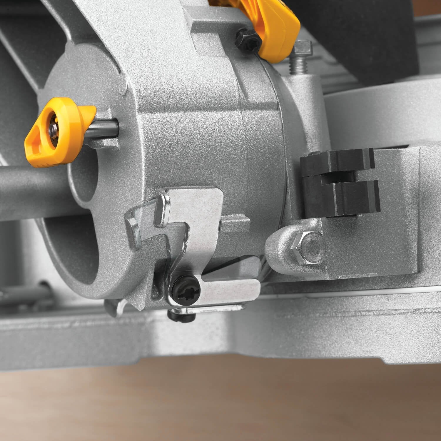 DEWALT DWS780 12-Inch Double Bevel Sliding Compound Miter Saw - Wise Line Tools