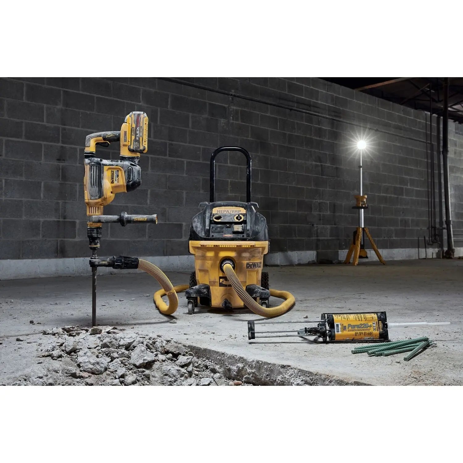 DEWALT DWV015 10G Dust Extractor - Wise Line Tools