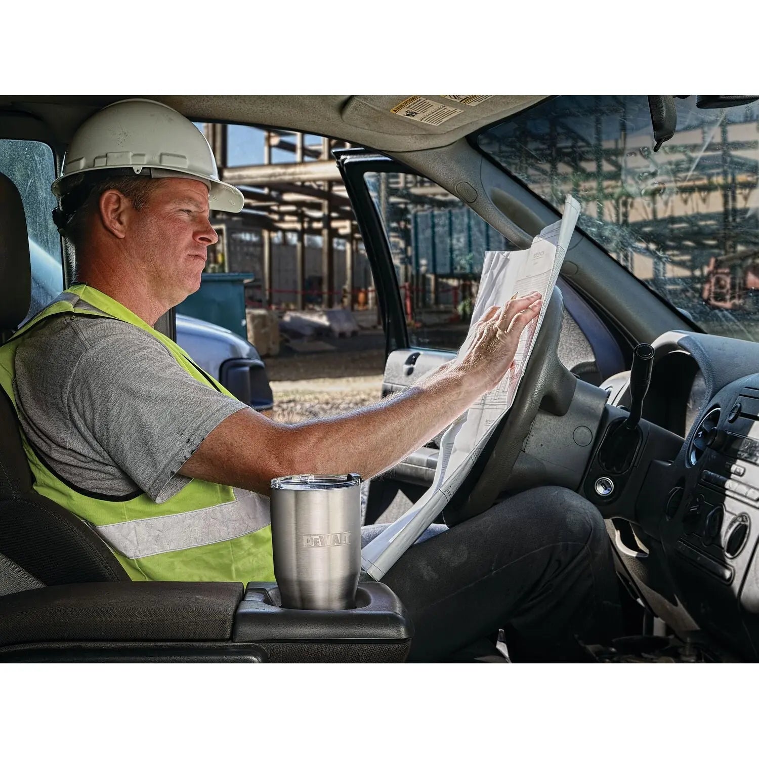 DEWALT DXC30OZTSS - Stainless Steel Coffee Tumbler, 30 oz. DEWALT