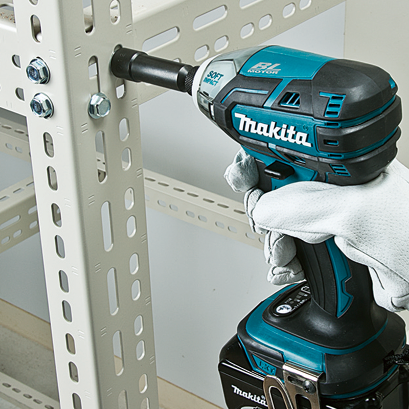 Makita DTS141Z - Makita DTS141Z 18V LXT Brushless 1/4" Oil-Impulse Impact Driver (Tool Only) (View 4)