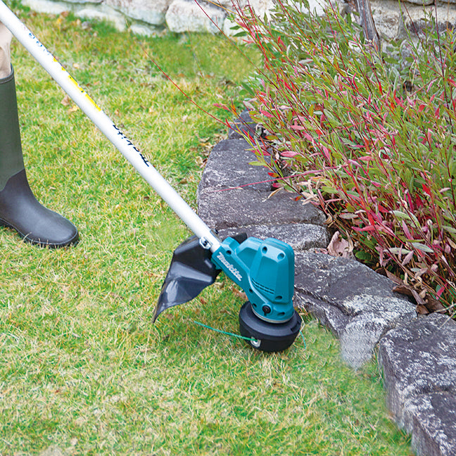 Makita DUR190LRT8 18V LXT Brushless 300mm Line Trimmer 8-Piece Kit