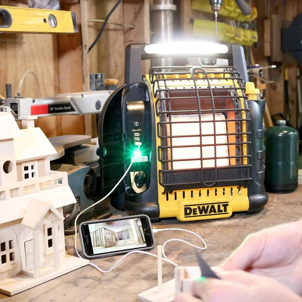 Dewalt 12,000 BTU Portable Radiant Propane Heater - DXH12B DEWALT
