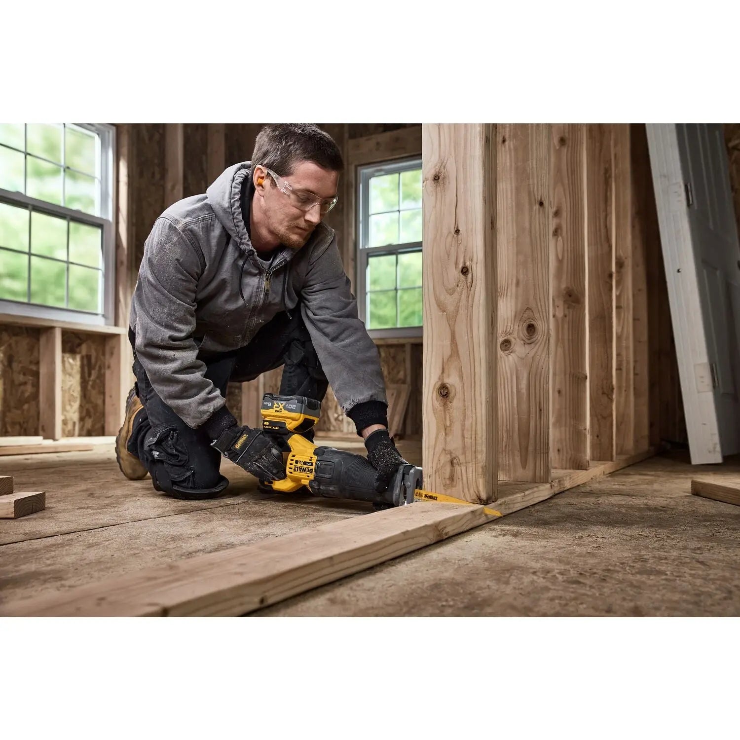 Dewalt DCS384B - 20V MAX* XR® BRUSHLESS CORDLESS RECIPROCATING SAW (TOOL ONLY) - Wise Line Tools