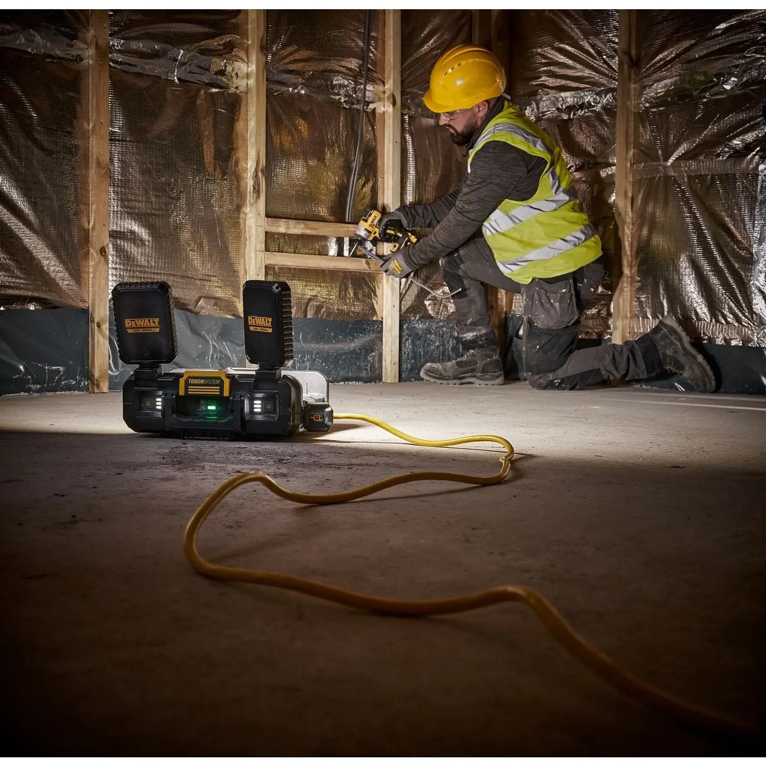 Dewalt DWST08060 DEWALT TOUGHSYSTEM 2.0 ADJUSTABLE WORK LIGHT & STORAGE - Wise Line Tools