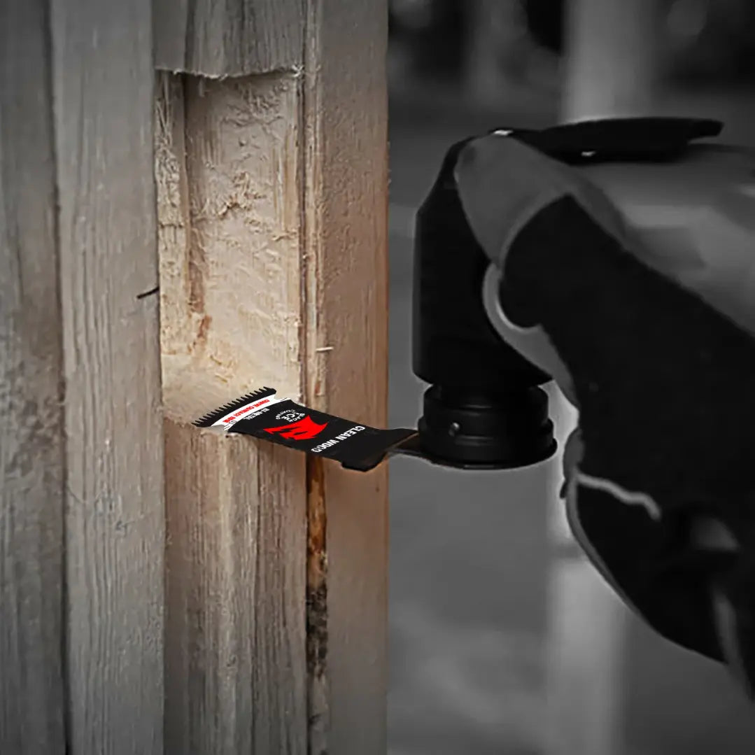 Diablo DOS125JBW3 - 1-1/4 in. Starlock Bi-Metal Oscillating Blades for Clean Wood 3 pack DIABLO